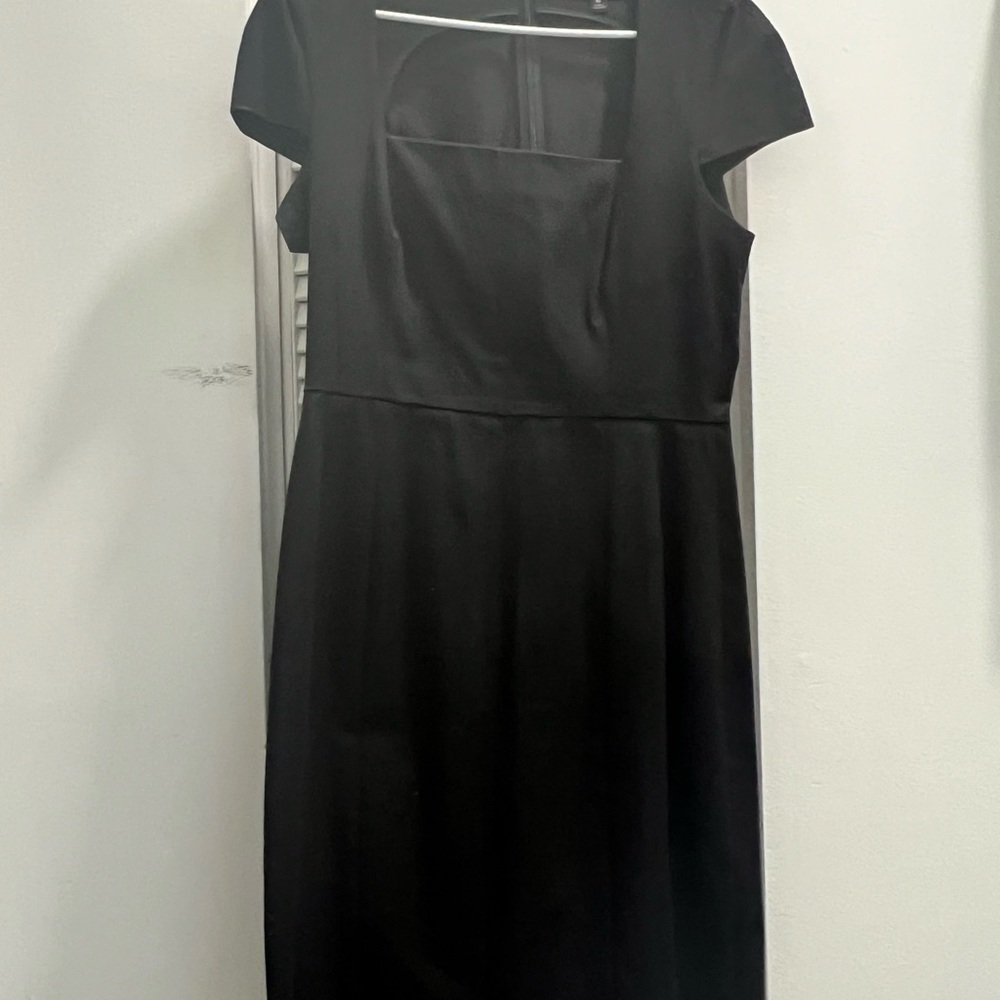 Banana republic black fitted dress